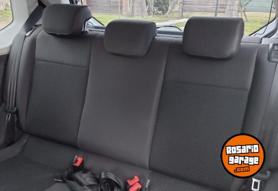 Autos - Volkswagen Up 2017 Nafta 138000Km - En Venta