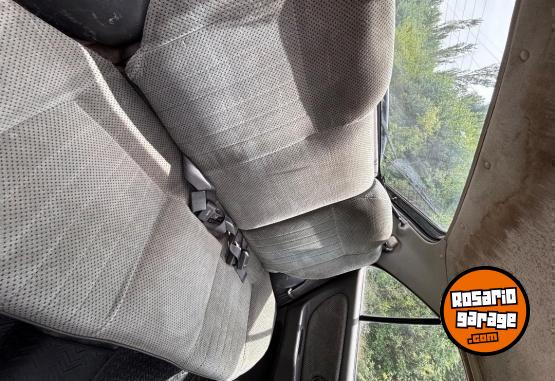 Autos - Mitsubishi Proton Wira 1996 Nafta 286000Km - En Venta