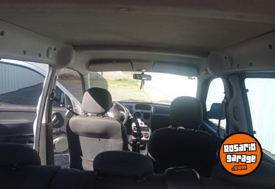 Utilitarios - Citroen Mix 5 asientos 2017 Diesel 400000Km - En Venta