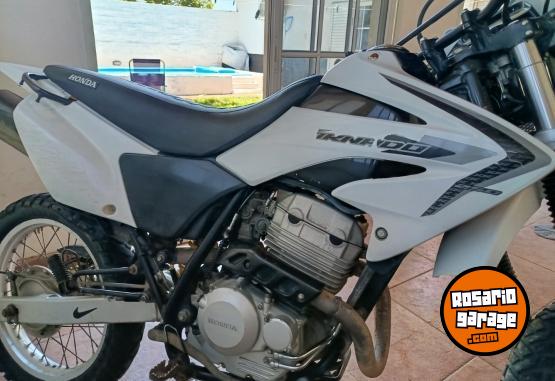Motos - Honda Tornado 2013 Nafta 16000Km - En Venta