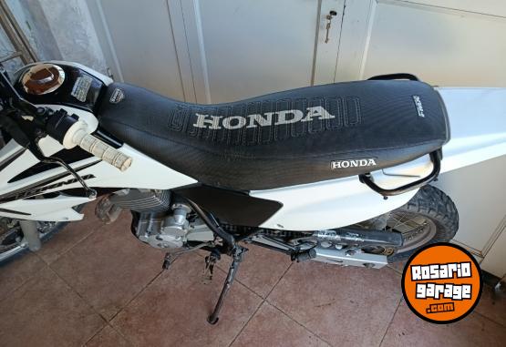 Motos - Honda Tornado 2013 Nafta 16000Km - En Venta