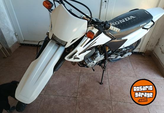 Motos - Honda Tornado 2013 Nafta 16000Km - En Venta