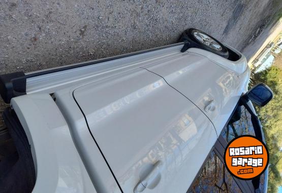 Camionetas - Volkswagen Amarok 2016 Diesel 235000Km - En Venta