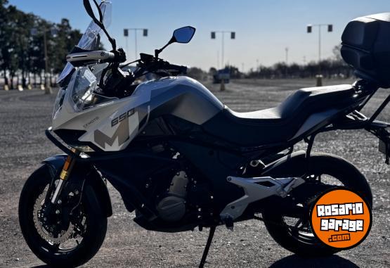 Motos - CF 650 mt 2023 Nafta 4000Km - En Venta