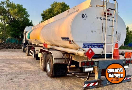 Camiones y Gr�as - TANQUE SEMIRREMOLQUE DINAMETAL 3 EJES - En Venta