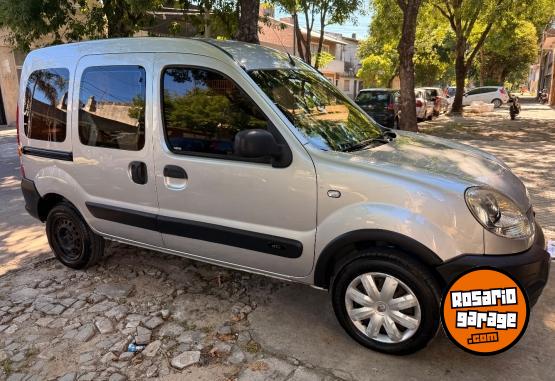 Utilitarios - Renault Kangoo 2011 Diesel 140000Km - En Venta