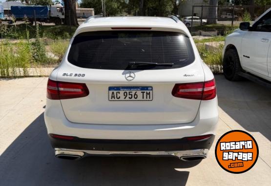 Camionetas - Mercedes Benz GLC 300 2018 Nafta 90000Km - En Venta