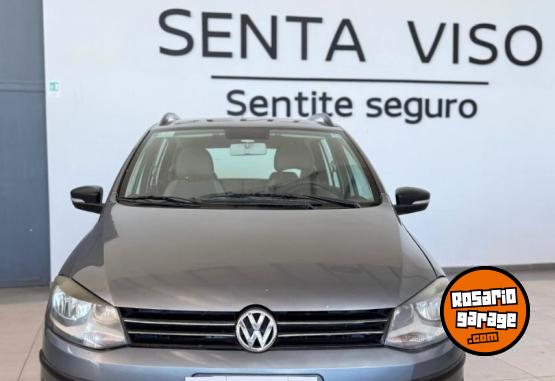 Autos - Volkswagen SURAN TRENDLINE 1.6 2011 Nafta 240000Km - En Venta
