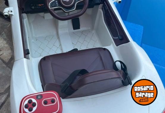 Otros - Autito a bater�a para ni�o - En Venta