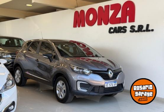 Autos - Renault Captur 2021 Nafta 17000Km - En Venta