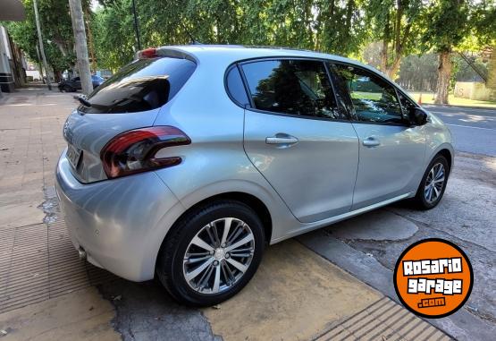 Autos - Peugeot 208 feline 1.6 2019 Nafta 37000Km - En Venta