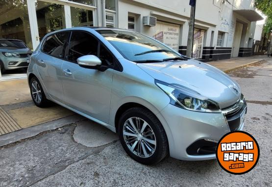 Autos - Peugeot 208 feline 1.6 2019 Nafta 37000Km - En Venta