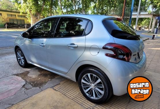 Autos - Peugeot 208 feline 1.6 2019 Nafta 37000Km - En Venta
