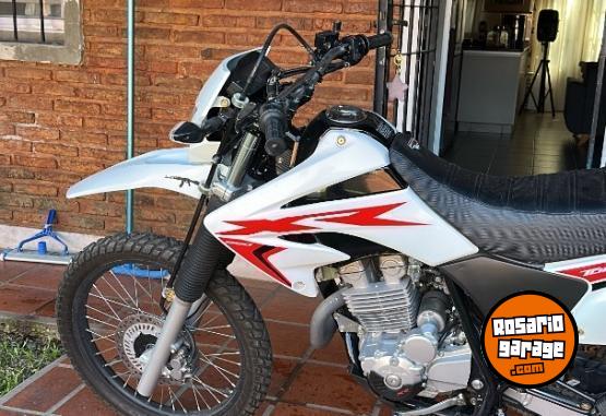 Motos - Honda Honda Tornado 2024 Nafta 1800Km - En Venta