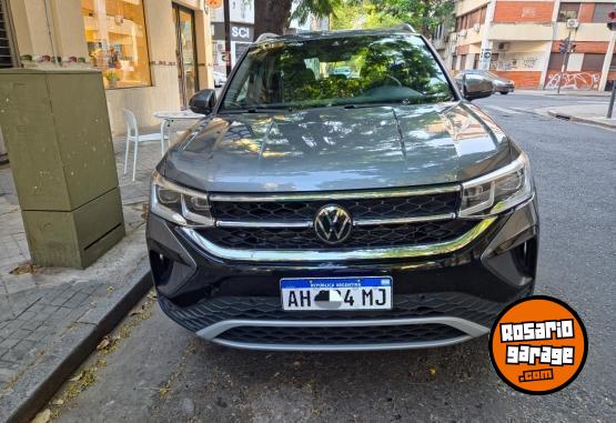 Autos - Volkswagen Taos Highline 2025 Nafta 2000Km - En Venta
