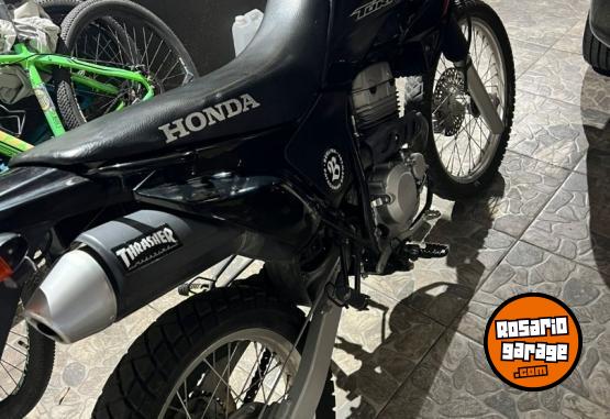 Motos - Honda TORNADO 2015 Nafta 30000Km - En Venta