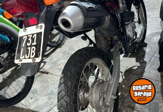 Motos - Honda TORNADO 2015 Nafta 30000Km - En Venta