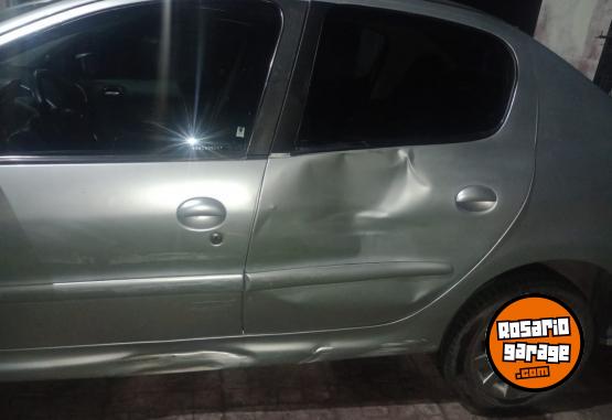 Autos - Peugeot 207 Compact XT 1.6 2010 Nafta 126000Km - En Venta