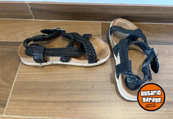 Indumentaria - Sandalias super c�modas talle 38 - En Venta