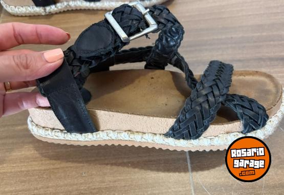 Indumentaria - Sandalias super c�modas talle 38 - En Venta