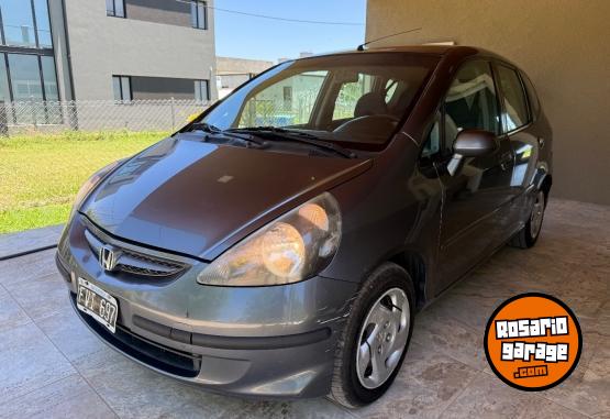 Autos - Honda Fit 2006 Nafta 201000Km - En Venta
