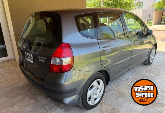 Autos - Honda Fit 2006 Nafta 201000Km - En Venta