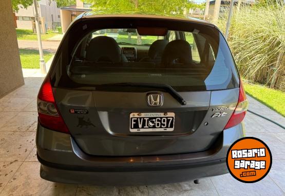 Autos - Honda Fit 2006 Nafta 201000Km - En Venta