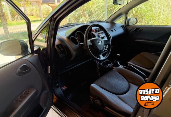 Autos - Honda Fit 2006 Nafta 201000Km - En Venta