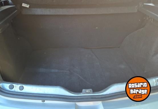 Autos - Renault Sandero 2012 Nafta 79500Km - En Venta