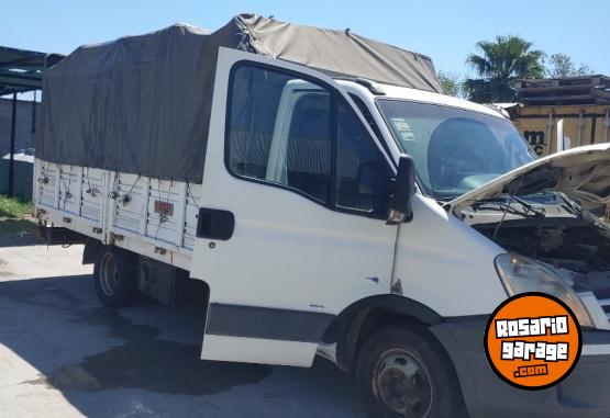 Camiones y Gr�as - IVECO DAILY 2011 - En Venta