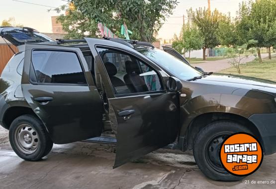 Autos - Renault Duster 1.6 confort 2014 Nafta 96500Km - En Venta
