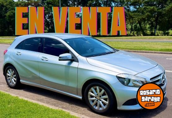 Autos - Mercedes Benz A200 URBAN 2013 Nafta 87000Km - En Venta