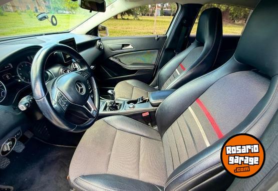 Autos - Mercedes Benz A200 URBAN 2013 Nafta 87000Km - En Venta