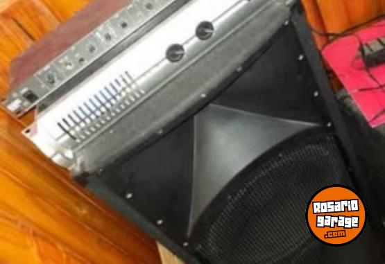Electrónica - sonido dj equipo. mixer potencia grabe columnas y divisor permuto por embarcacion veo todo. - En Venta