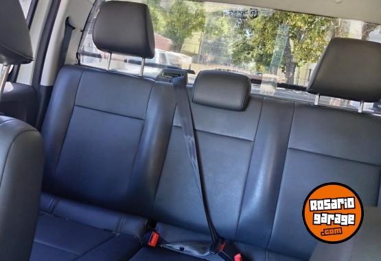 Camionetas - Volkswagen Trendline 2.OL TDI 140 CV 2023 Diesel 39000Km - En Venta