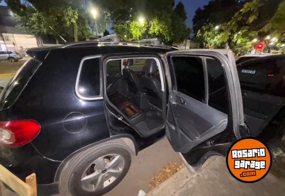 Camionetas - Volkswagen Tiguan 2011 Diesel 205000Km - En Venta