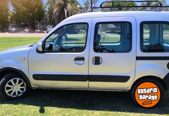 Utilitarios - Renault Kangoo autentic 2013 GNC 210Km - En Venta