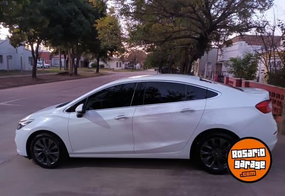 Autos - Chevrolet Cruze 2018 Nafta 93800Km - En Venta