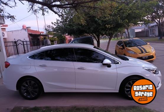 Autos - Chevrolet Cruze 2018 Nafta 93800Km - En Venta