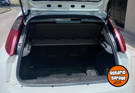 Autos - Fiat Punto Attractive 1.4 2011 Nafta 175000Km - En Venta