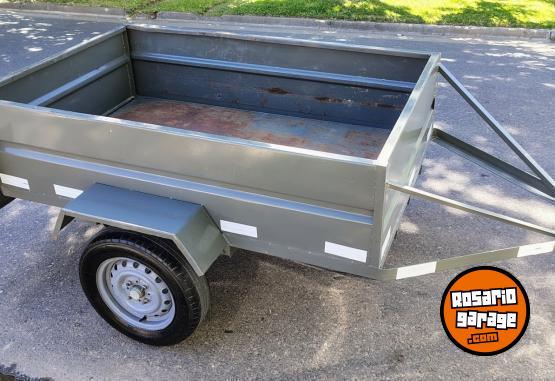 Accesorios para Autos - Trailer Batan - Marca Dorado - En Venta