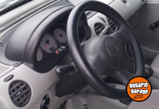 Utilitarios - Renault Kangoo furg�n 2007 Diesel 210000Km - En Venta