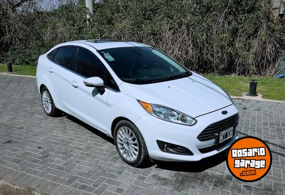 Autos - Ford Fiesta 2013 Nafta 140000Km - En Venta