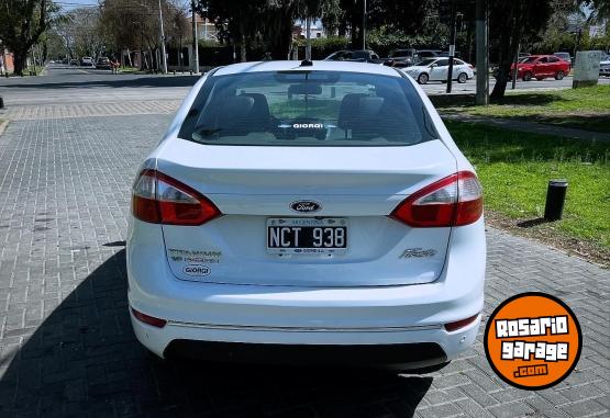 Autos - Ford Fiesta 2013 Nafta 140000Km - En Venta