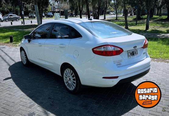 Autos - Ford Fiesta 2013 Nafta 140000Km - En Venta