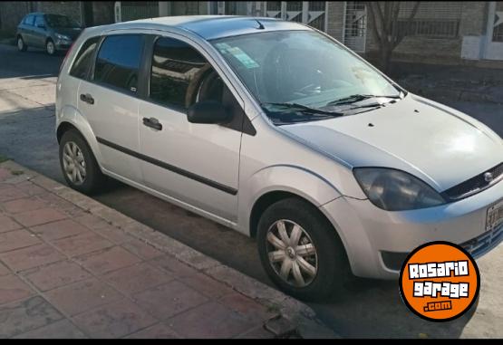 Autos - Ford Fiesta 2003 Nafta 192000Km - En Venta