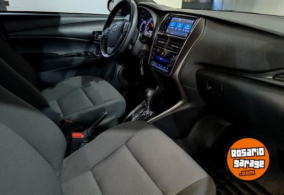 Autos - Toyota YARIS XLS AT 5 PUERTAS 2022 Nafta 52000Km - En Venta