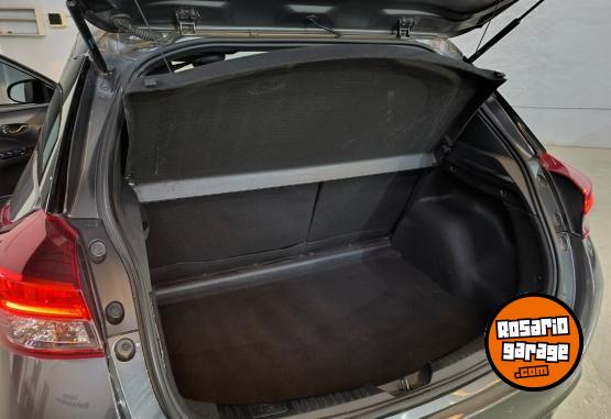 Autos - Toyota YARIS XLS AT 5 PUERTAS 2022 Nafta 52000Km - En Venta