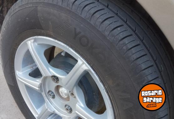 Autos - Ford Focus 2004 Nafta 108000Km - En Venta