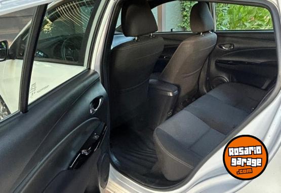 Autos - Toyota Yaris XLS full CVT 2024 Nafta 40400Km - En Venta